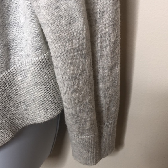 Women’s Forever 21 Button Down Long Sleeve Shirt - Picture 4 of 5